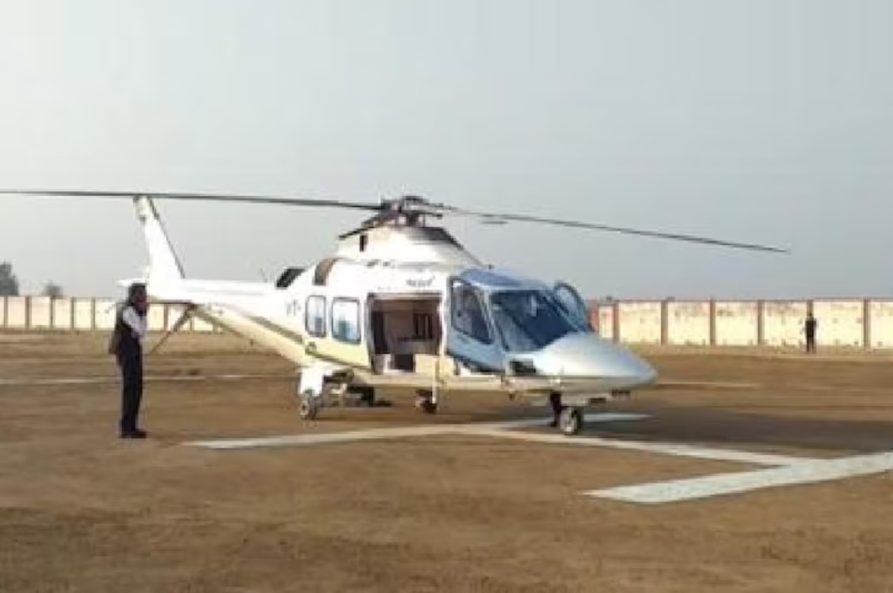 शिवराज चौहान के हेलिकॉप्टर की इमरजेंसी लैंडिंग - Emergency landing of Shivraj Chauhan's helicopter