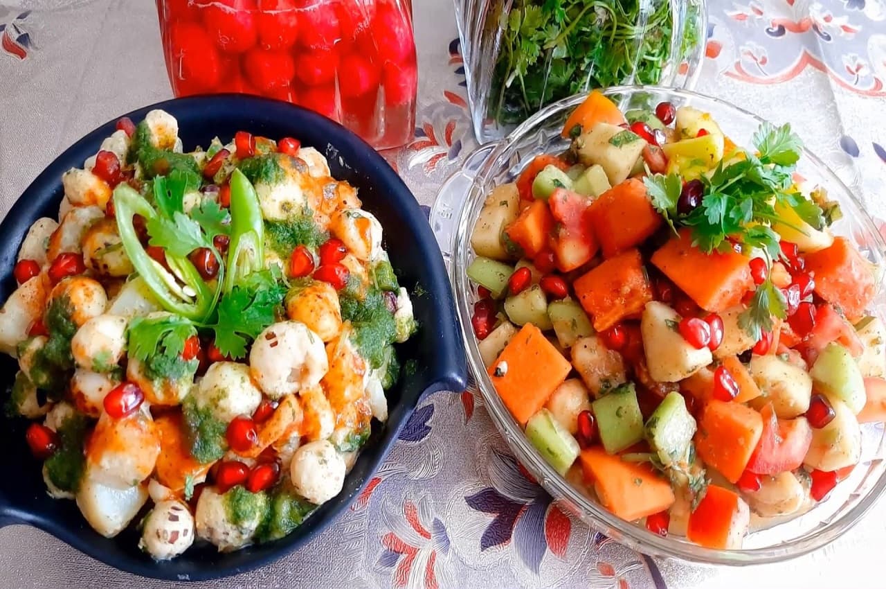 Makhana Vegetable Chaat Recipe: डाइटिंग के दौरान हेल्दी ऑप्शन है रिच फाइबरयुक्त मखाना वेजिटेबल चाट, जानें रेसिपी