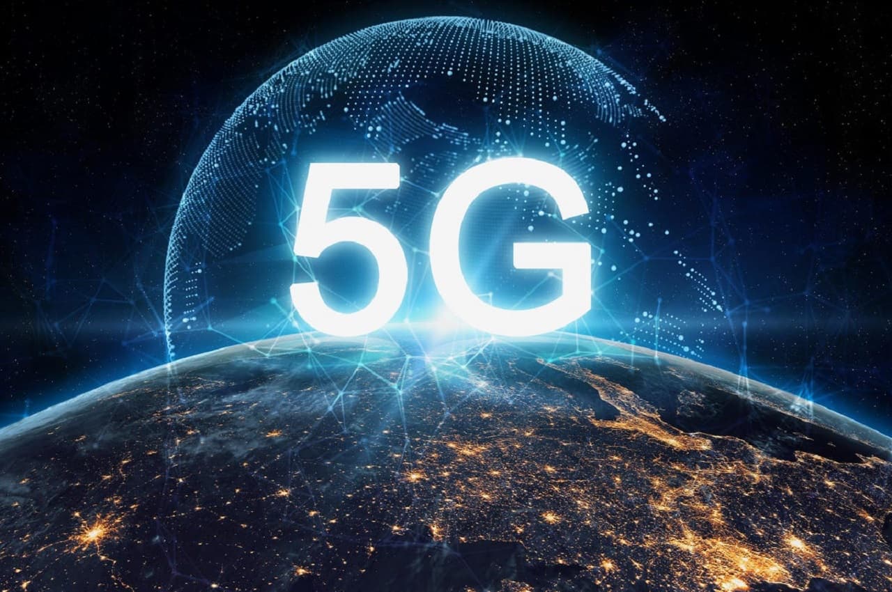 5G Phones: क्या आपके फोन में भी चलेगा 5जी इंटरनेट? टैप कर जानें अपने सभी सवालों के जवाब