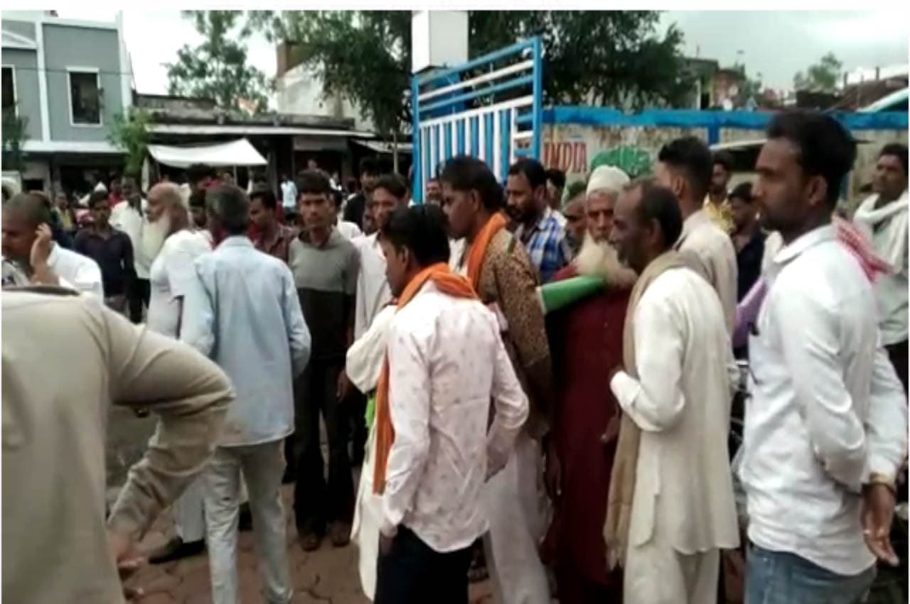 MP में भीषण सड़क हादसा, कार ने बाइक सवारों को मारी जोरदार टक्कर, 4 की मौत