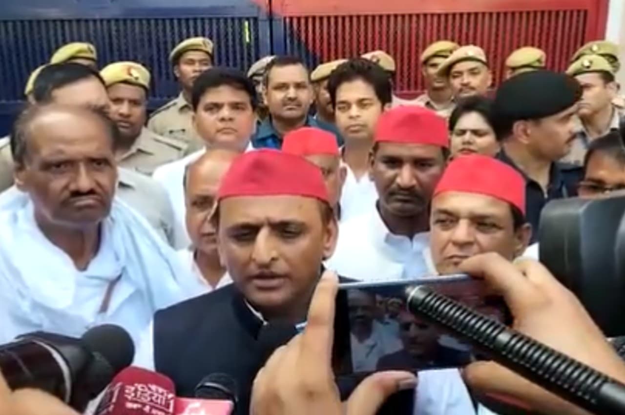 Akhilesh yadav Akhilesh yadav