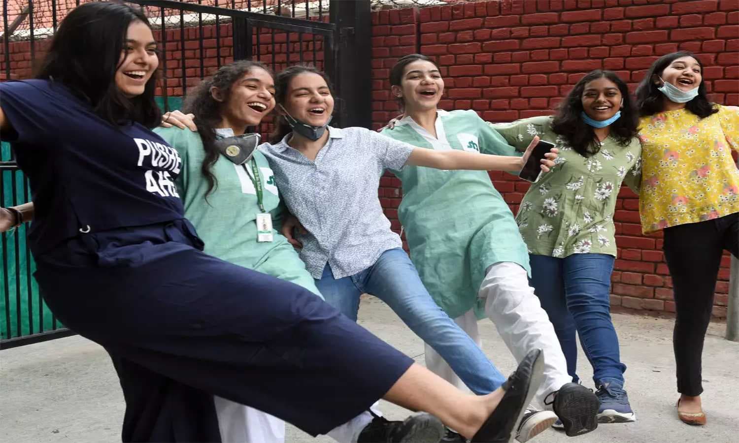 CAT 2022 Result: कैट परीक्षा का रिजल्ट जारी, 11 छात्रों को मिले 100 परसेंटाइल, यहां देखें स्कोर