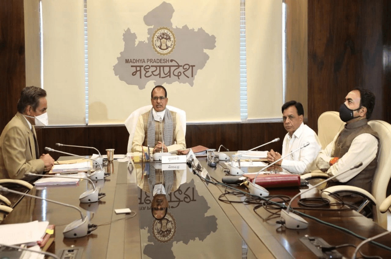 MP: शिवराज कैबिनेट की बैठक आज, शिक्षक की भूमिका में नजर आएंगे सीएम