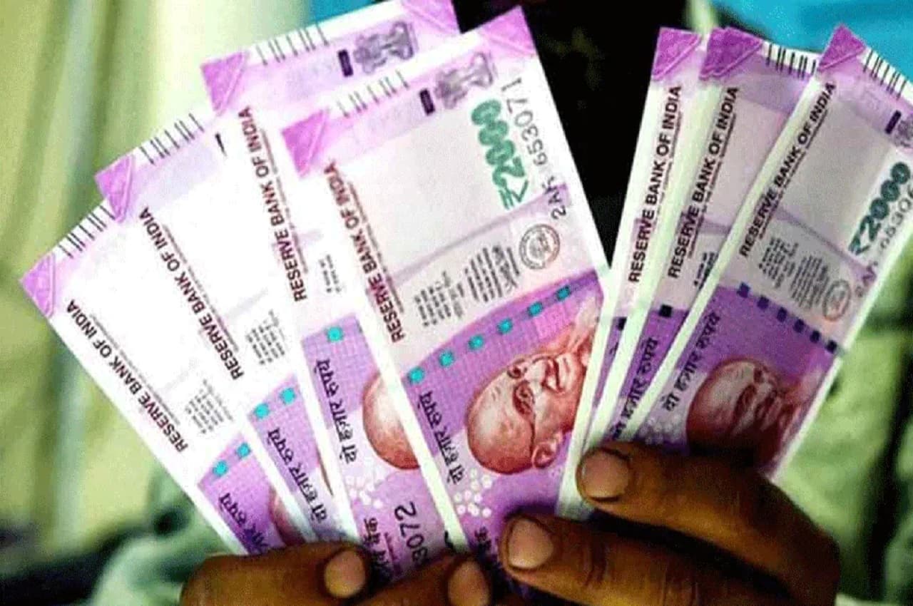 7th Pay Commission: केंद्रीय कर्मचारियों के लिए खुशखबरी, इस दिन DA में बढ़ोतरी का होगा बड़ा ऐलान