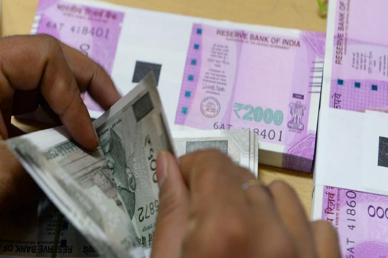 7th Pay Commission: केंद्रीय कर्मचारियों के DA पर बड़ा अपडेट, यहां जान‍िए कितना बढ़ेगा