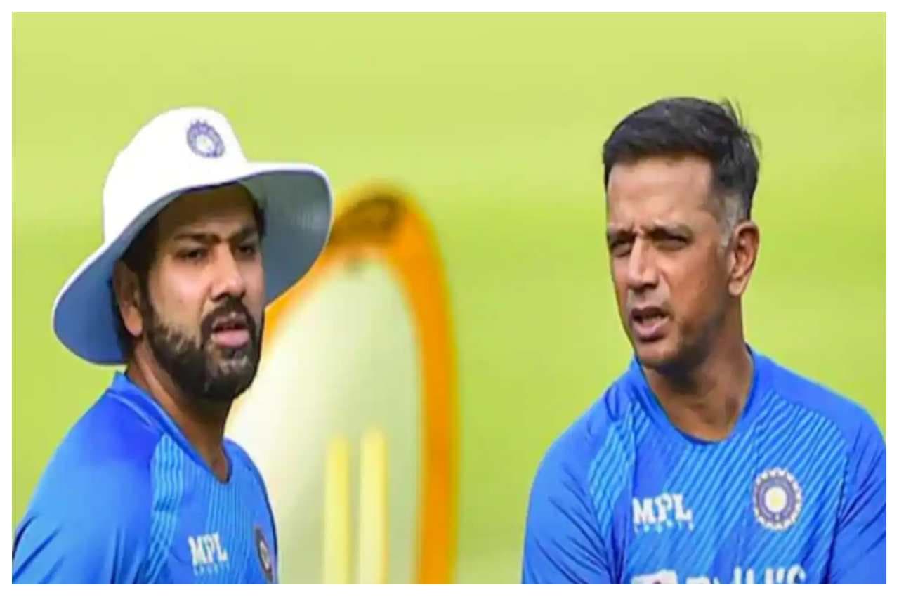 IND vs PAK: पाकिस्तान मैच से पहले कोरोना को मात देकर टीम से जुड़े कोच राहुल द्रविड़