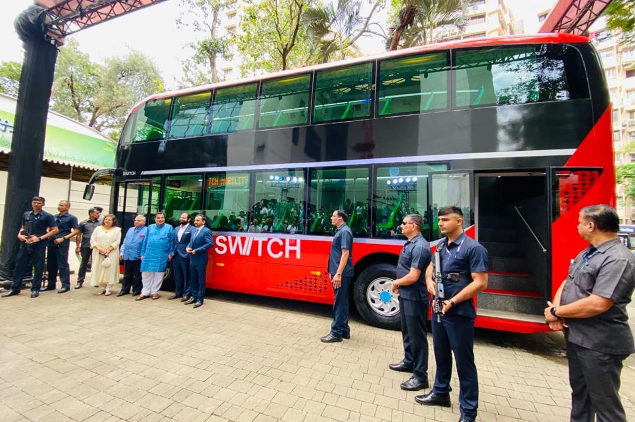 Electric Double Decker BUS5
