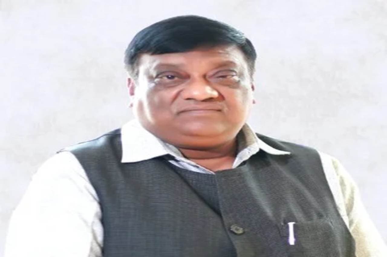 Chhattisgarh Breaking: BJP ने धर्मलाल कौशिक को हटाकर इस दिग्गज को बनाया नेता प्रतिपक्ष