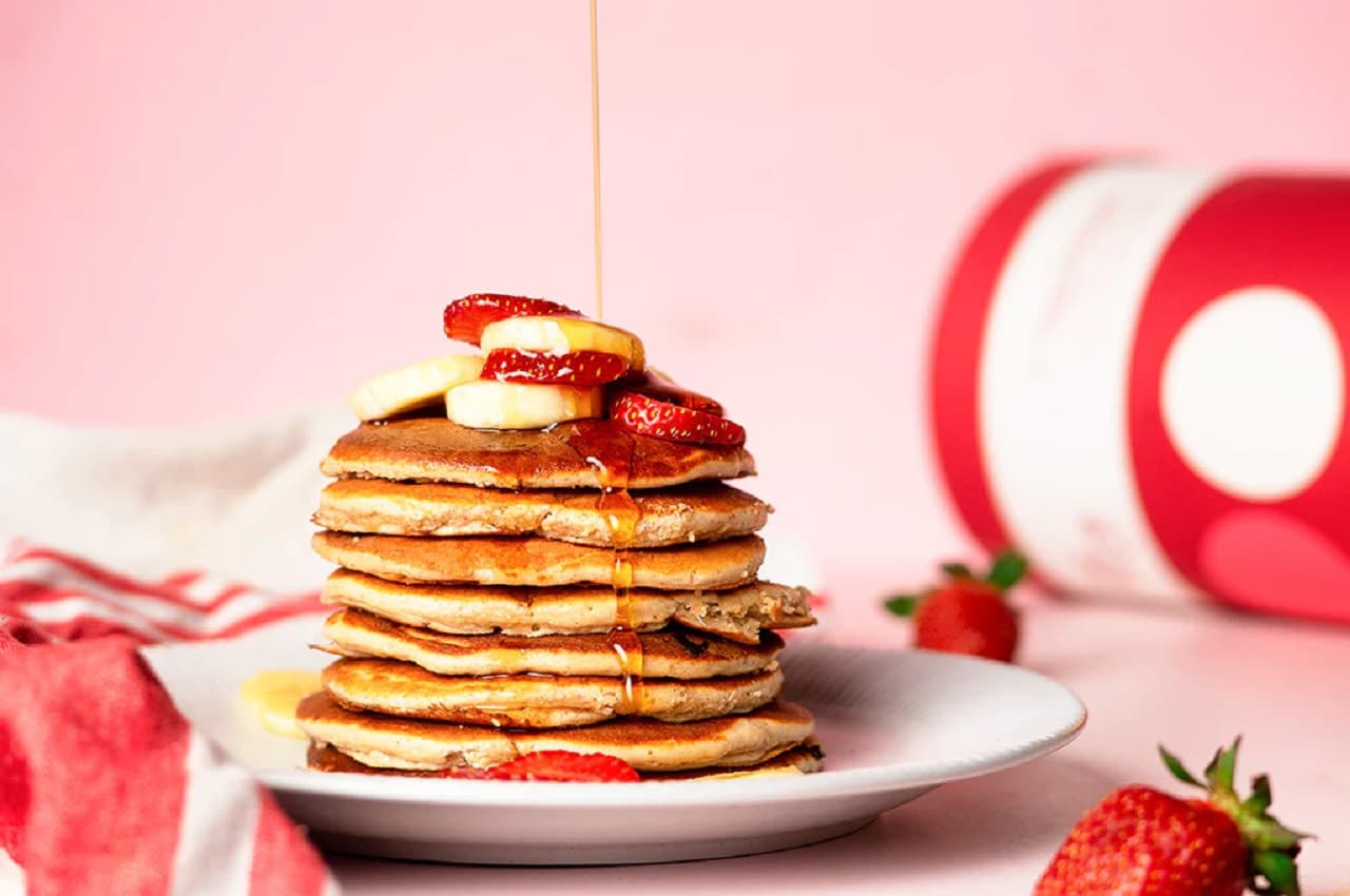 Oats and Protein Powder Pancake Recipe: वेट लॉस के दौरान नाश्ते में बनाएं ओट्स और प्रोटीन पाउडर पैनकेक, जानें रेसिपी