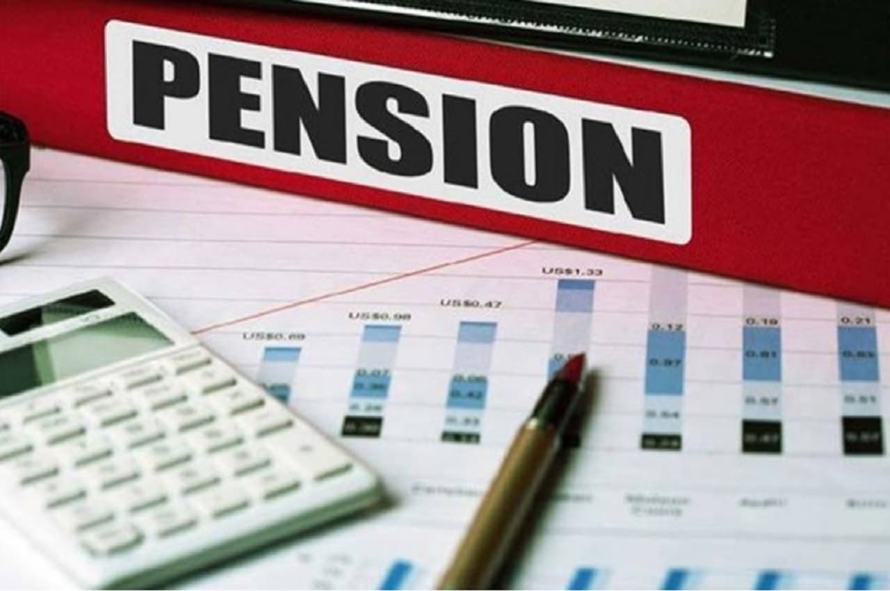 Provident Fund Alert: EPFO ने हायर पेंशन पर जारी किए दिशानिर्देश, जानें- इस फायदे के लिए कौन है पात्र