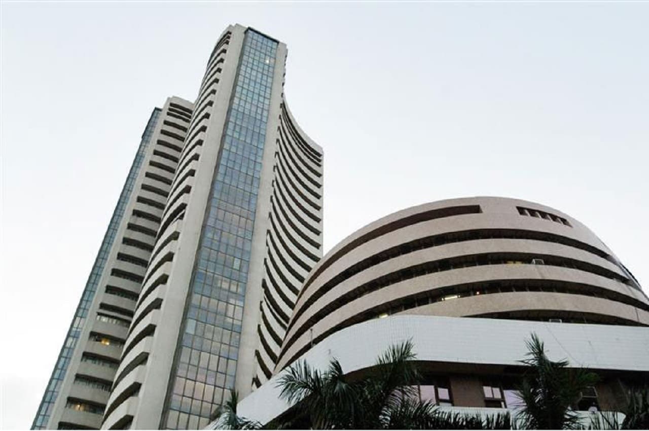 Share Market Closing: सेंसेक्स, निफ्टी ने एक बार फिर रिकॉर्ड ऊंचाई को छुआ; बजाज ट्विन्स टॉप गेनर्स