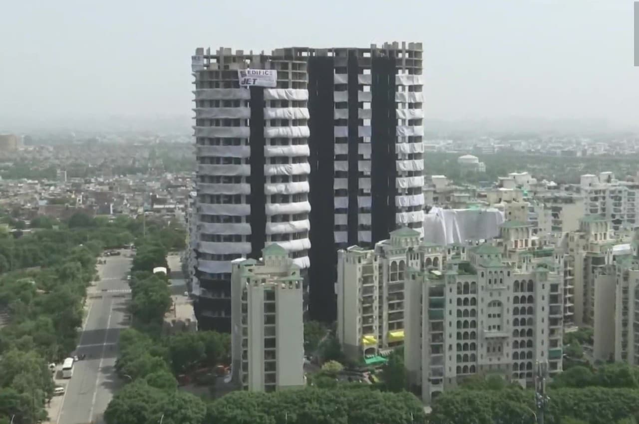 Twin Towers Demolition: ये हैं ट्विन टावर मामले के जिम्मेदार, कार्रवाई शुरू लेकिन गिरफ्तारी एक भी नहीं