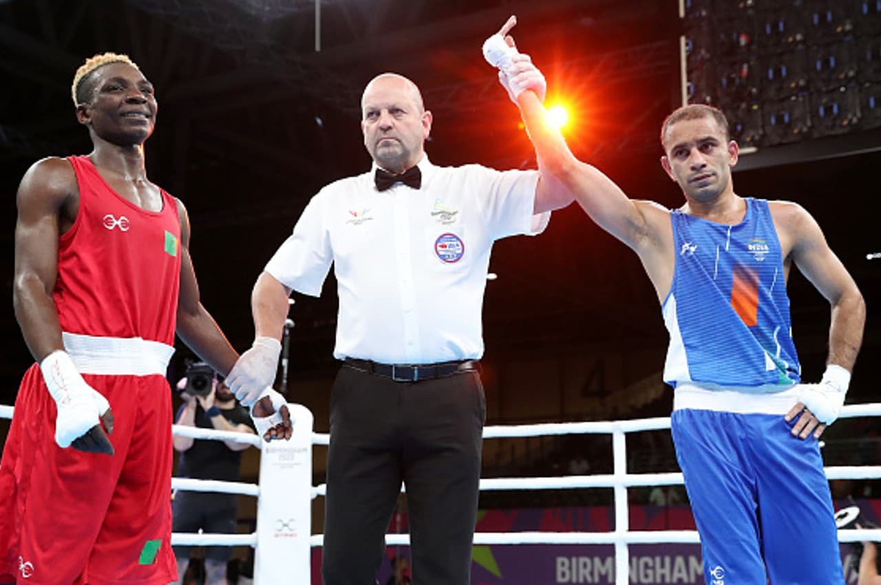 भारत को मिला 15वां गोल्ड: CWG में अमित ने पहली बार जीता सोना, पिता बोले- पूरा भरोसा था बेटा गोल्ड जीतेगा