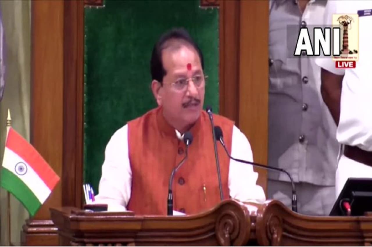 Bihar Politics: विजय सिन्हा ने बिहार विधानसभा अध्यक्ष पद से दिया इस्तीफा