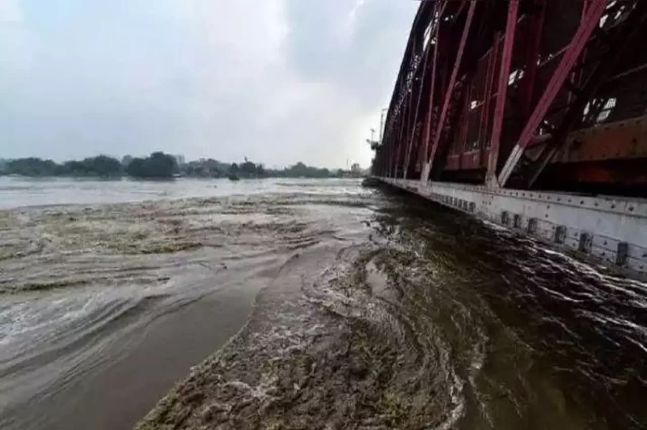 Yamuna River Warning Zone