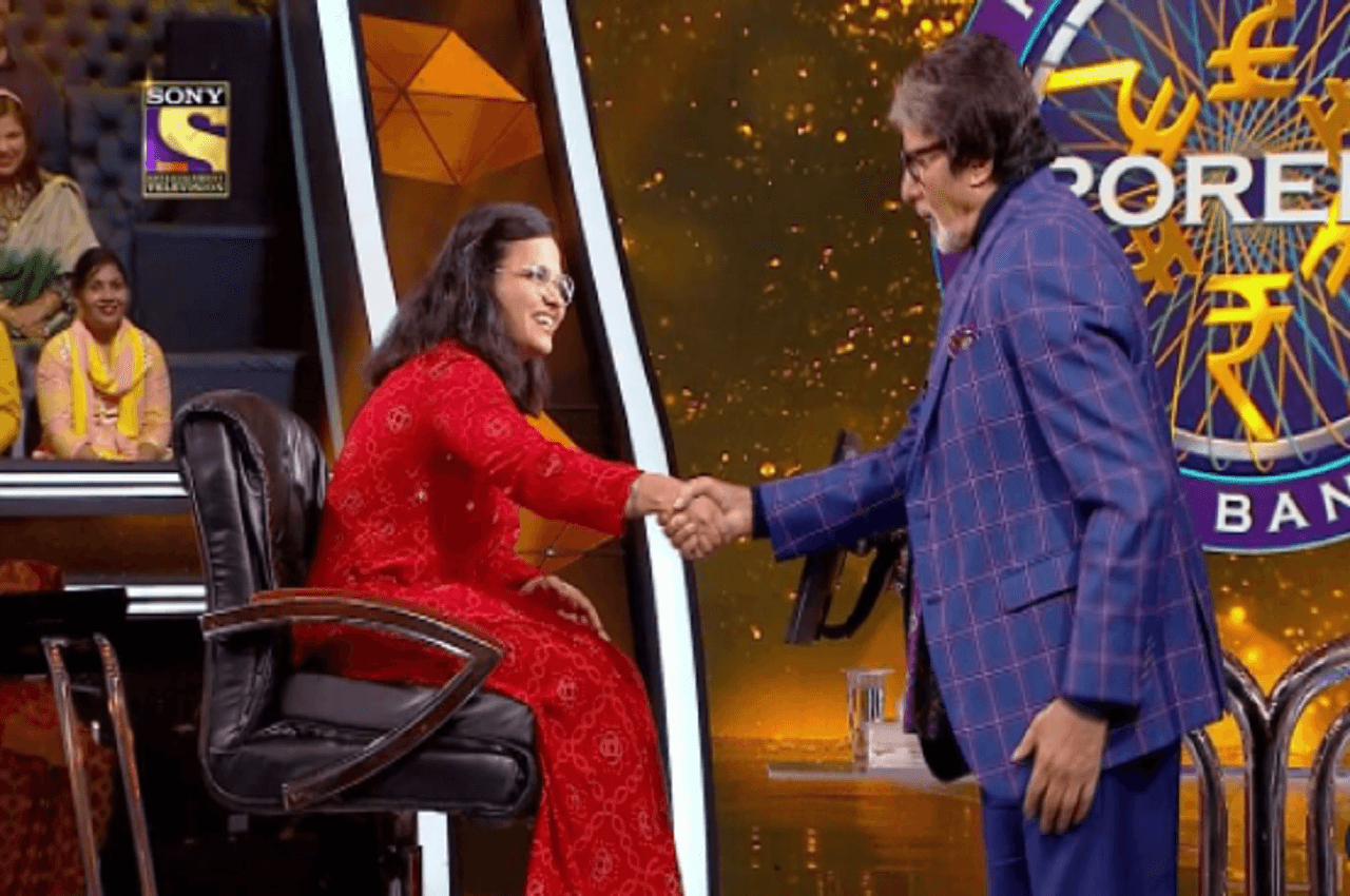 KBC 14: अमिताभ बच्चन ने कंटेस्टेंट को दिया हाथ पकड़ने का चैलेंज, फिर हुआ ये हाल
