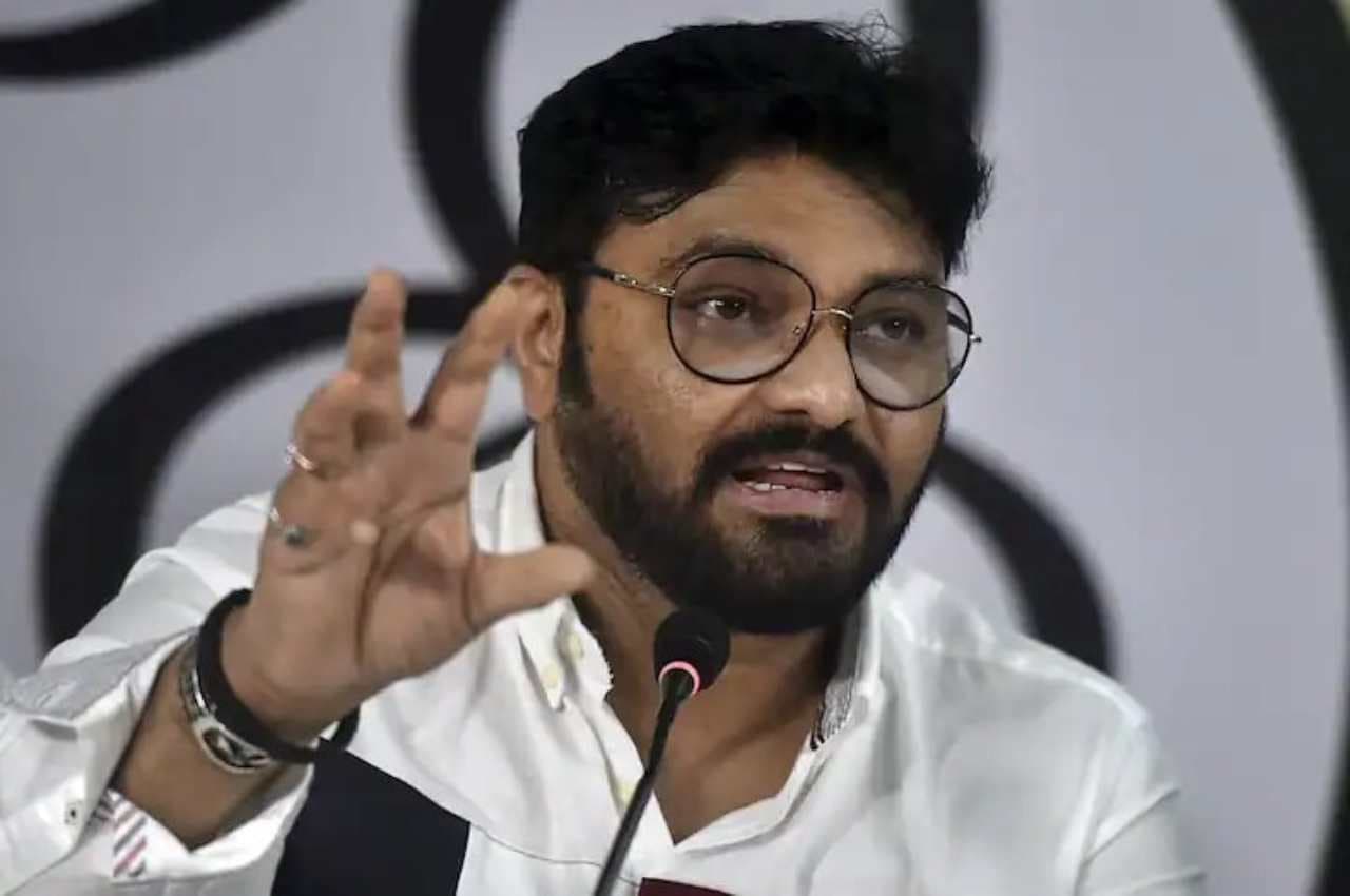 Breaking: ममता मंत्रिमंडल का विस्तार, बाबुल सुप्रियो को मिली जगह, देखें लिस्ट