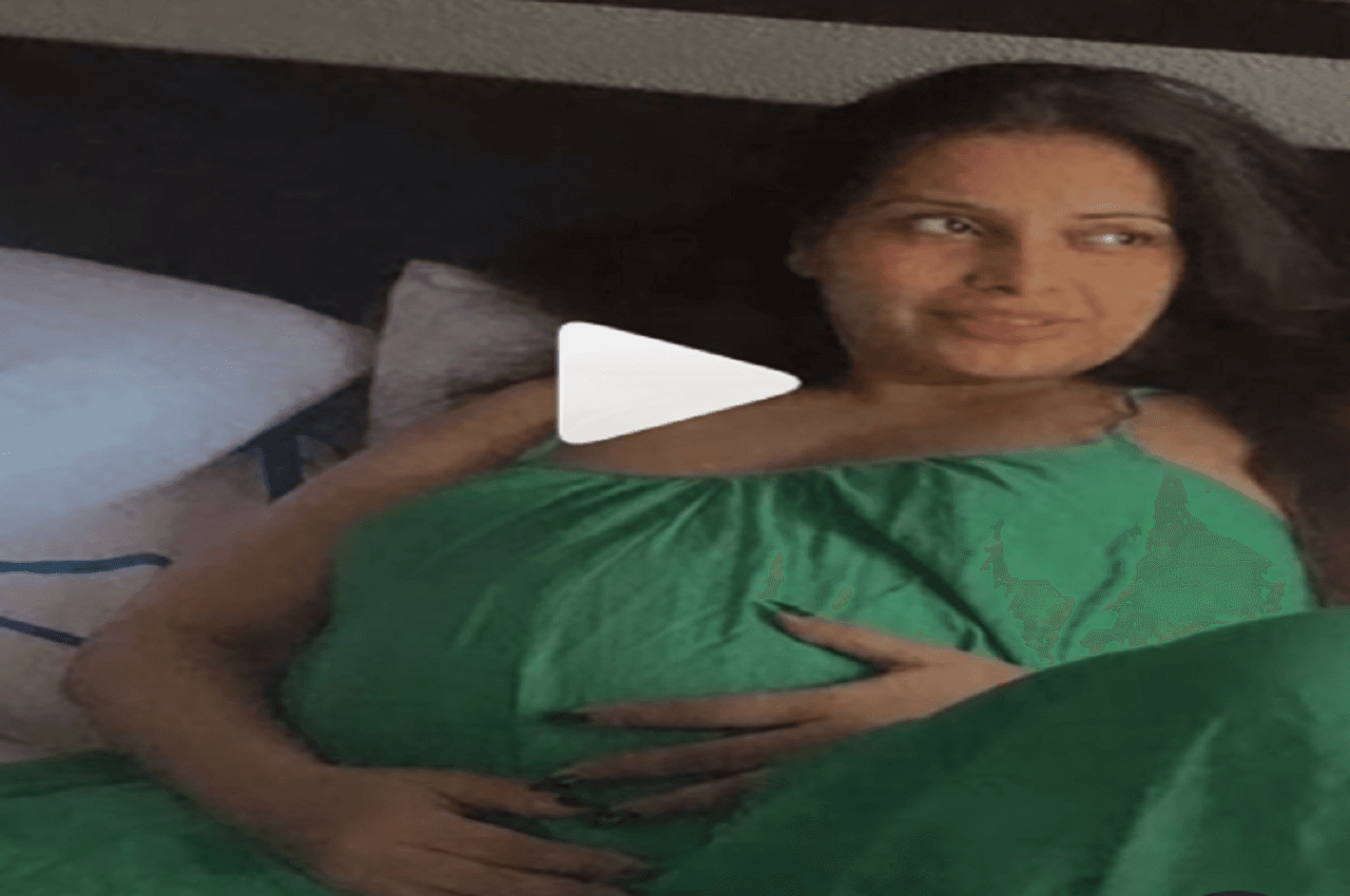 Bipasha Basu Video: करण ग्रोवर ने बनाया वाइफ बिपाशा बासु का क्यूट वीडियो, एक्ट्रेस ने फ्लॉन्ट किया बेबी बंप