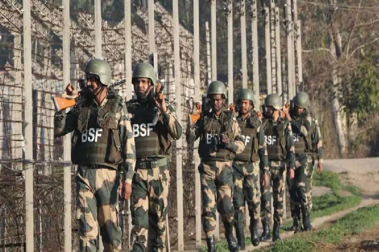 BSF Recruitment 2023: बीएसएफ हेड कांस्टेबल के पदों पर निकली भर्तियां, यहां जानें अप्लाई करने की प्रोसेस