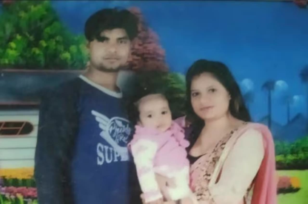 Ghaziabad Crime News: छह माह की प्रेग्नेंट पत्नी का गला काटकर थाने पहुंचा पति, बोला-इसलिए मार डाला