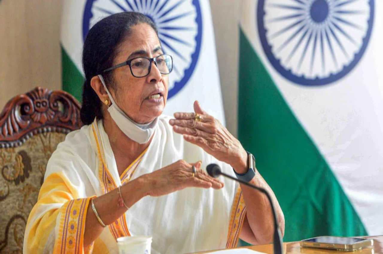सीएम ममता बनर्जी ने पश्चिम बंगाल में 7 नए जिले बनाने का किया ऐलान, मंत्रिमंडल में फेरबदल