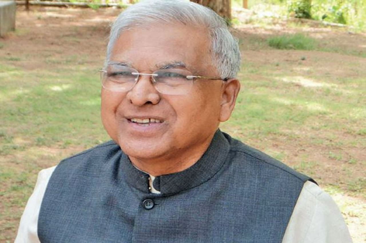 MP News: राज्यपाल मंगूभाई पटेल ऑक्सीजन सपोर्ट पर, तबीयत बिगड़ने के बाद एम्स में भर्ती