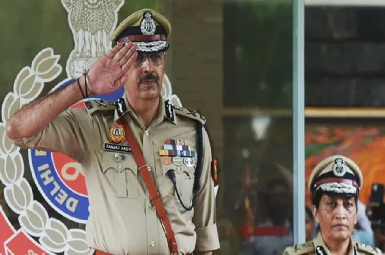 आईटीबीपी के पूर्व प्रमुख संजय अरोड़ा ने दिल्ली पुलिस कमिश्नर के रूप में कार्यभार संभाला