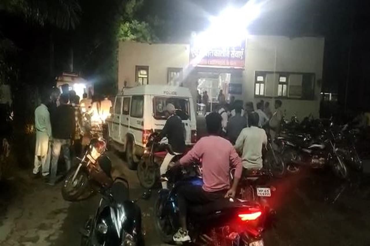 MP News: कैफे संचालक को बाइक सवार युवकों ने मारी गोली, हालत गंभीर