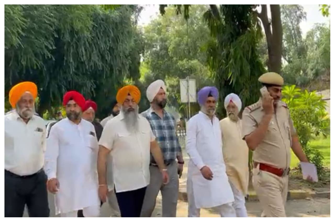 Delhi: DSGMC की मांग पाकिस्तान में बने अल्पसंख्यक शिकायत प्रकोष्ठ