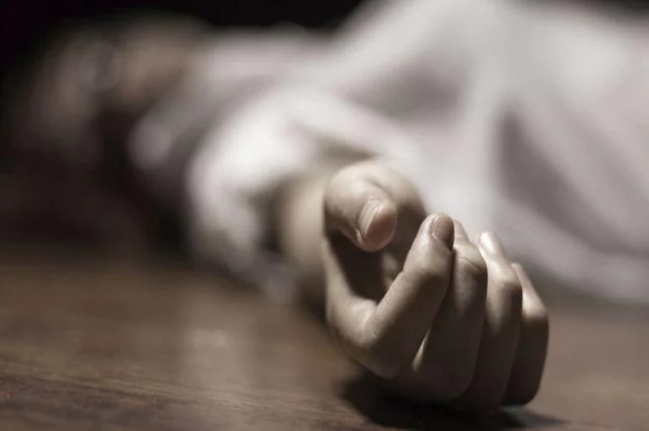 Varanasi: रेप के बाद प्रेग्नेंट हुई युवती की एबॉर्शन के दौरान मौत, फिर शव को छिपाने जा रहा था आरोपी