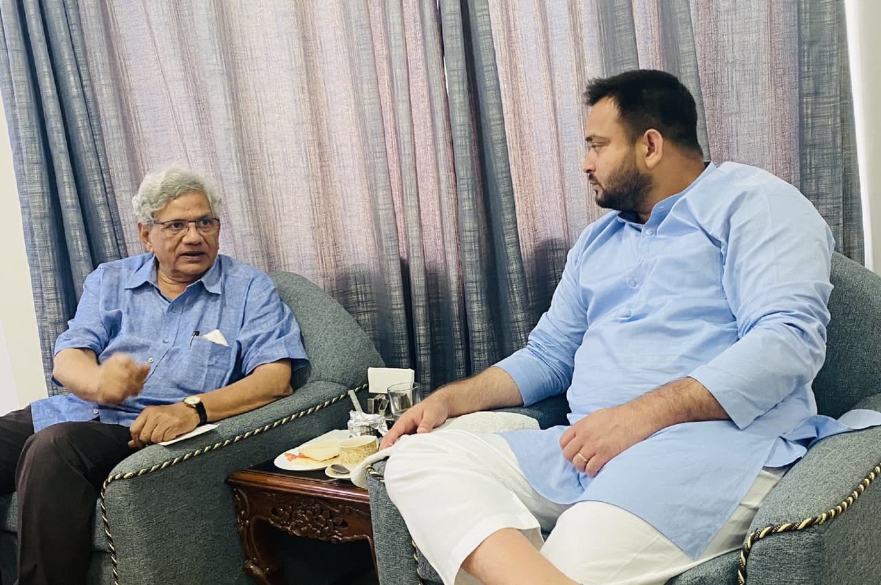 Tejshwi Yadav: दिल्ली में तेजस्वी बोले- 'हम टिकाऊ हैं, बिकाऊ नहीं', बिहार ने विपक्ष को दिखाई राह