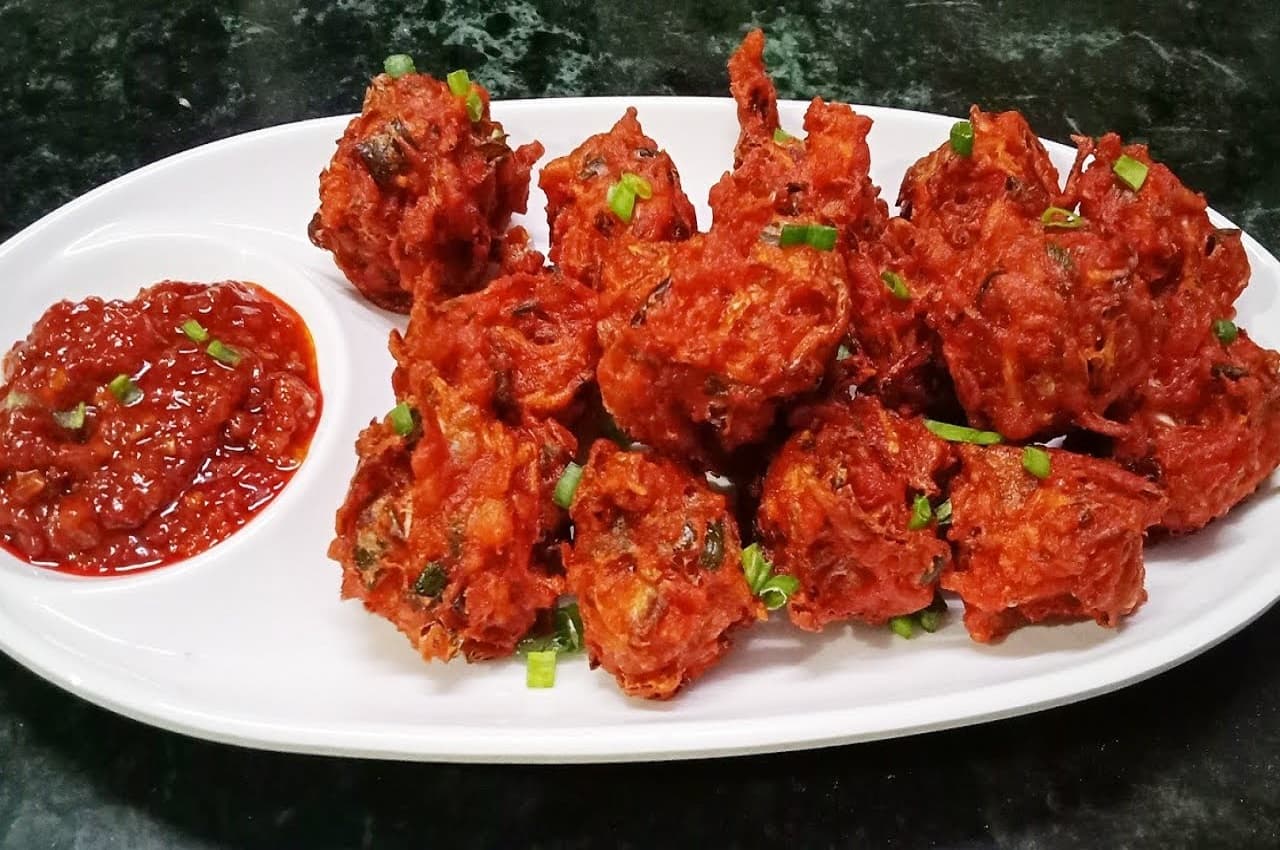 Manchurian Pakoda Recipe: स्नैक में क्रिस्पी मंचूरियन पकोड़ा बनाकर बच्चों को करें सरप्राइज, ये रही सिंपल रेसिपी