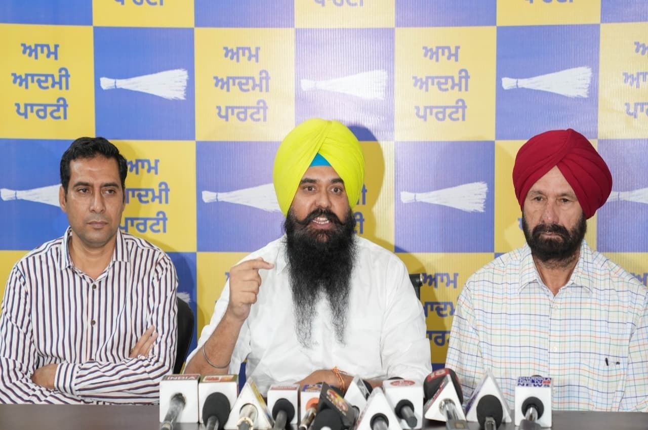 AAP ने पंजाब में छह महीने में जो किया, पिछली सरकारें दशकों में नहीं कर पाई : मलविंदर सिंह कंग