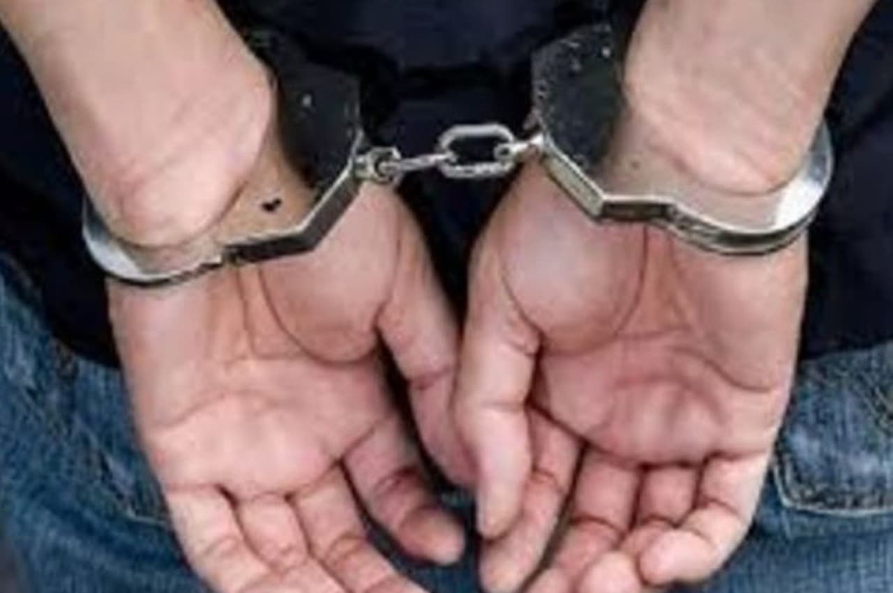 Noida: वीजा खत्म होने के बाद भी 2 साल से यहीं रह रहा था चीनी नागरिक, बढ़ा रहा था बिजनेस