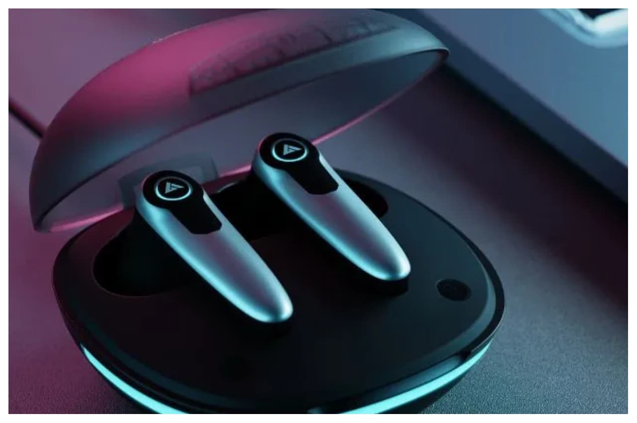Boult Maverick TWS Earbuds: भारत में लॉन्च किफायती इयरबड्स, मिलेगा 35 घंटों का बैटरी बैकअप
