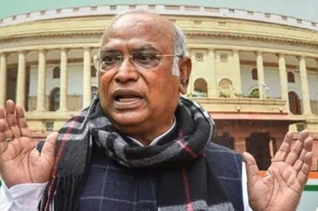 कांग्रेस अध्यक्ष चुनाव में आया नया मोड़, नामांकन के आखिरी दिन खड़गे की एंट्री