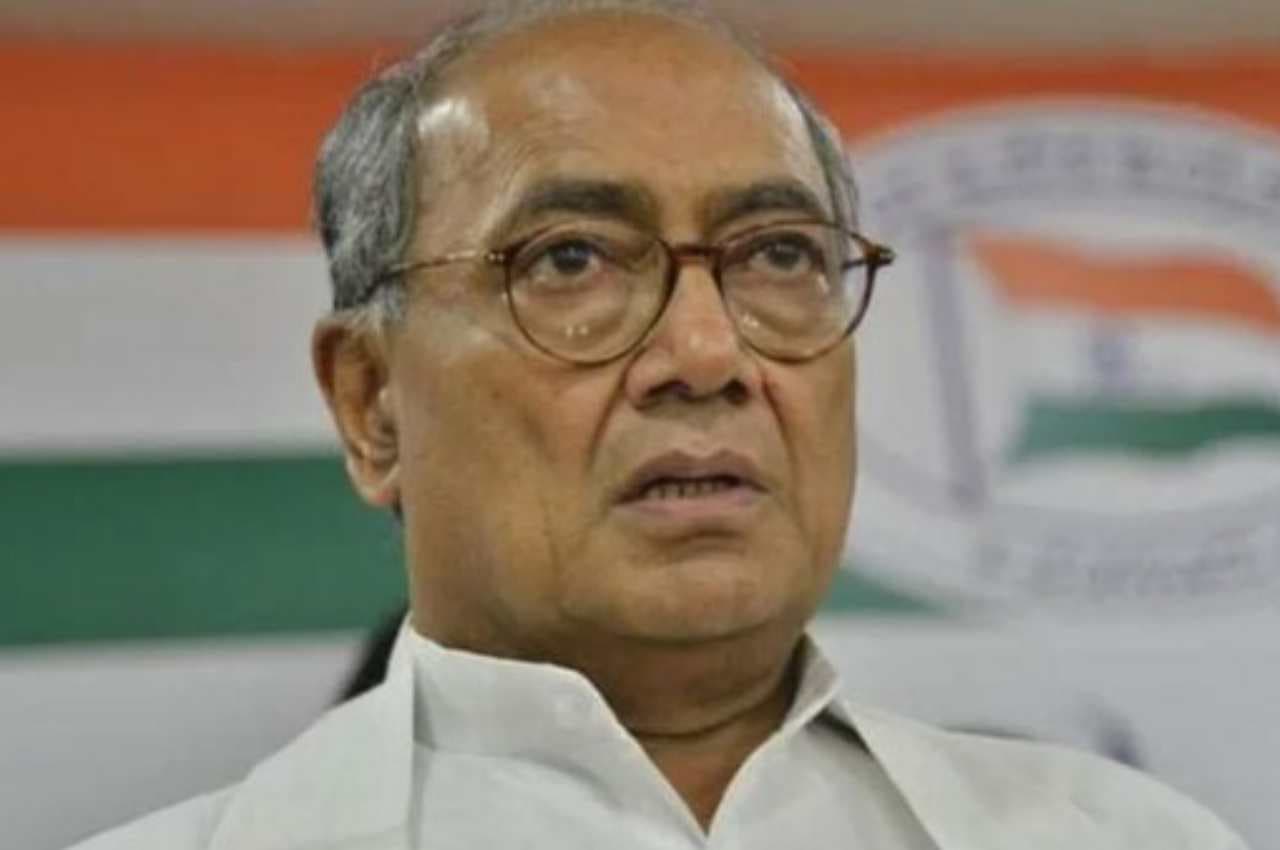 BJP पर बरसे कांग्रेस नेता Digvijay Singh, कहा- मोदी सरकार सर्जिकल स्ट्राइक की बात करती है, प्रमाण नहीं देती