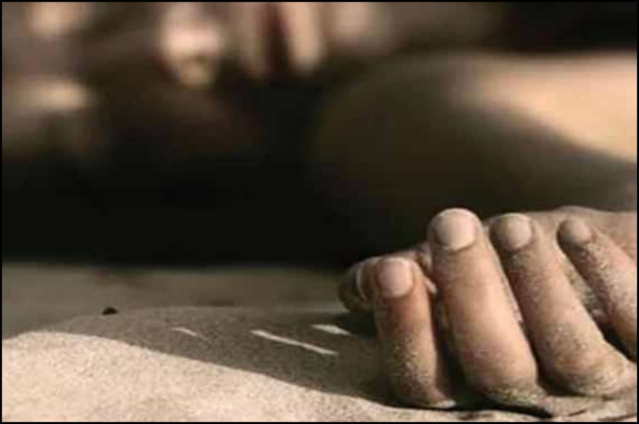 UP: एक कथित प्रेमी, एक कथित भाई! दो के साथ होटल में रुकी थी युवती, अब अर्धनग्न हालत में मिली लाश