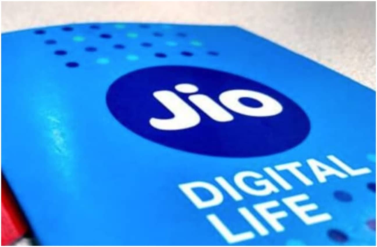 Jio Plan: 1 साल तक उठाएं Unlimited कॉलिंग और डेटा समेत कई सुविधा का लाभ, ये है सस्ता प्लान