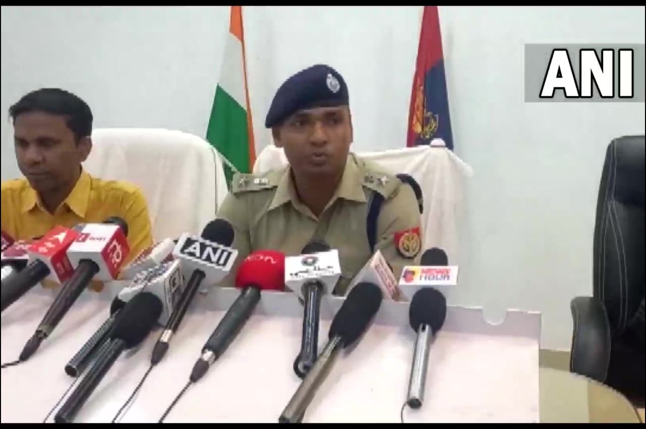 Lakhimpur Kheri Case: लखीमपुर में दो सगी बहनों से दुष्कर्म और हत्या के मामले में चौंकाने वाला खुलासा, पुलिस ने जारी किया स्टेटमेंट