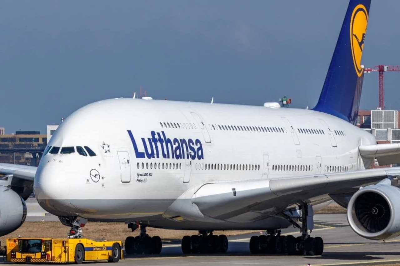 Lufthansa एयरलाइंस के पायलटों की हड़ताल खत्म, देर रात 1:30 बजे से भरी जाएगी पहली उड़ान