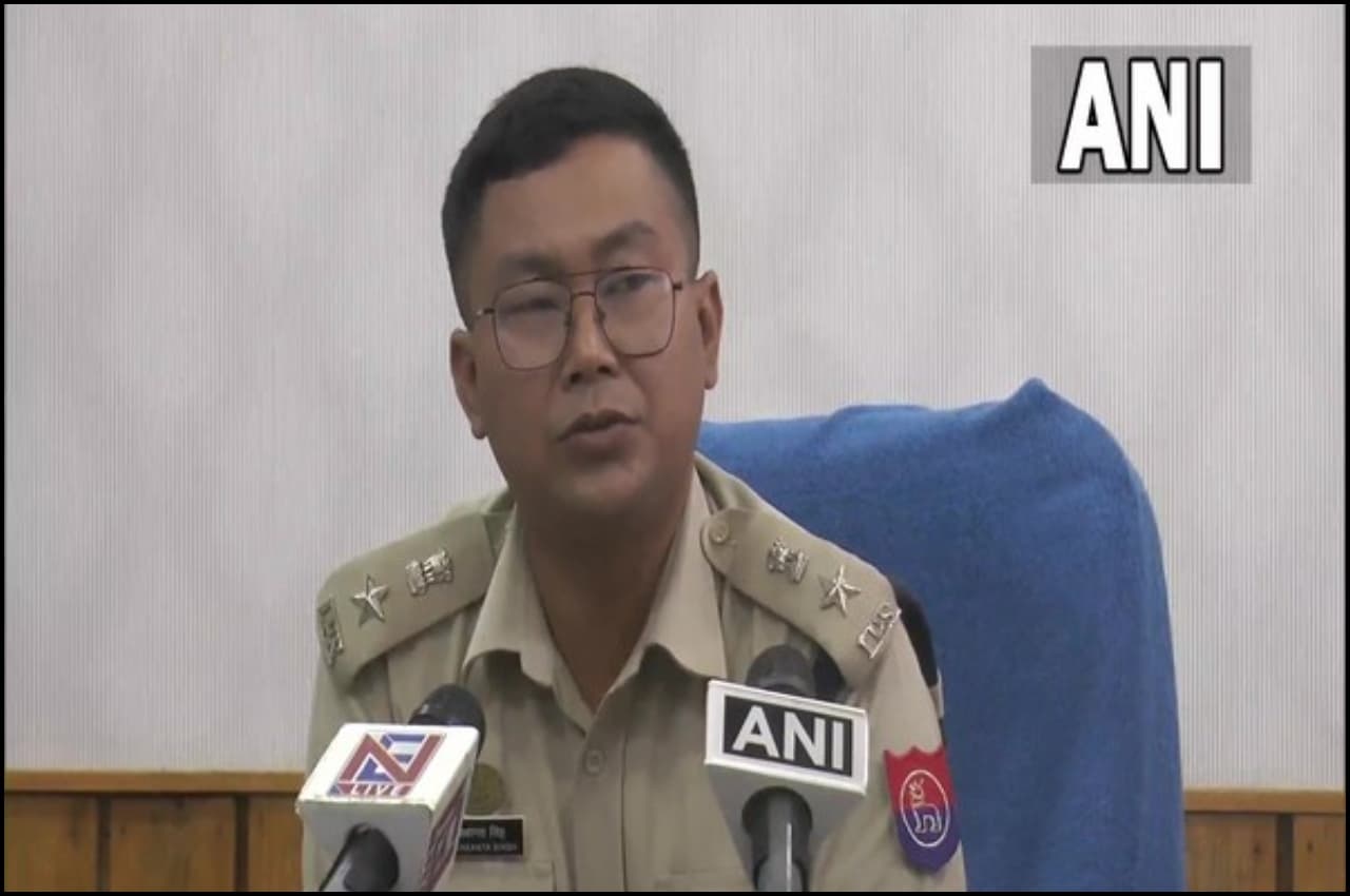 मणिपुर: राजधानी इंफाल में IED विस्फोटक लगाने की कोशिश में एक व्यक्ति गिरफ्तार