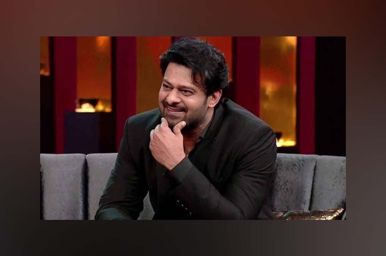 Prabhas Affair: इस बॉलीवुड हसीना को डेट कर रहे हैं प्रभास? करण के शो में खुला राज