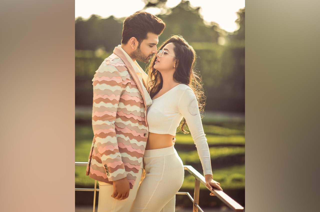 Tejasswi Karan Breakup: टूट गई तेजस्वी-करण की जोड़ी! एक्ट्रेस ने पोस्ट शेयर कर कही ये बात