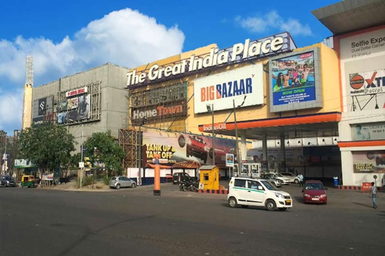 Noida News: जल्द बिकने वाला है GIP Mall, जानें NCR की सबसे पसंदीदा जगह के बिकने का बड़ा कारण