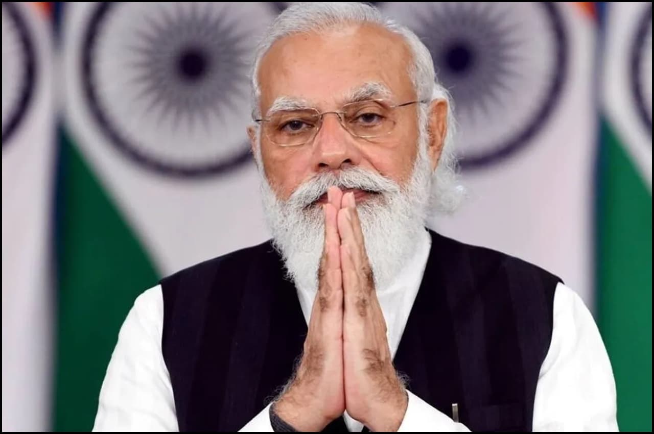 विनोबा भावे की जंयती पर पीएम मोदी ने दी श्रद्धांजलि, शिकागो संबोधन के लिए स्वामी विवेकानंद को भी याद किया