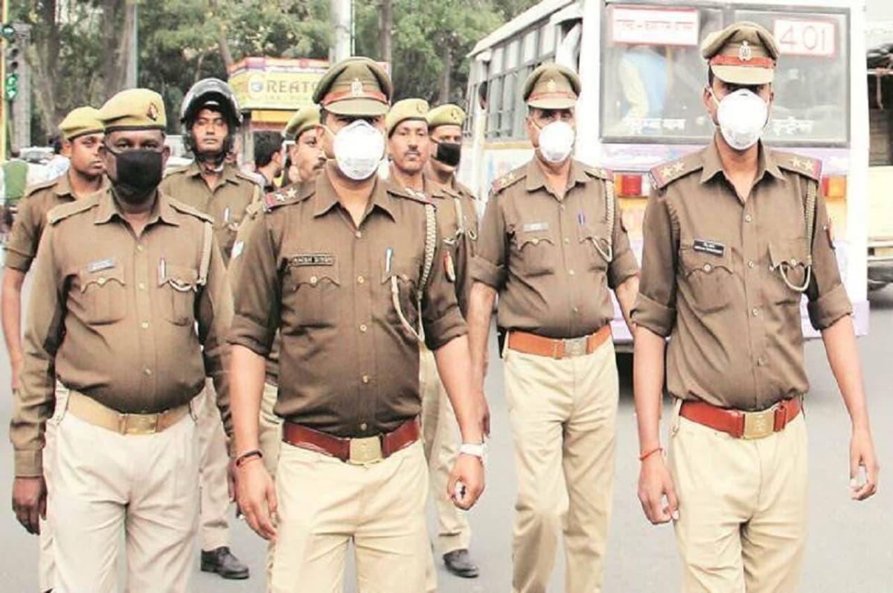 Lucknow News: PFI पर प्रतिबंध के बाद यूपी में हाई अलर्ट, सरकार ने कहा- सड़कों पर रहें पुलिस अधिकारी