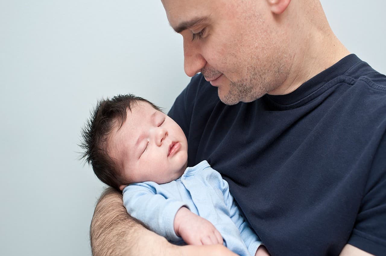 First Time Father May Experience Brain Shrinkage