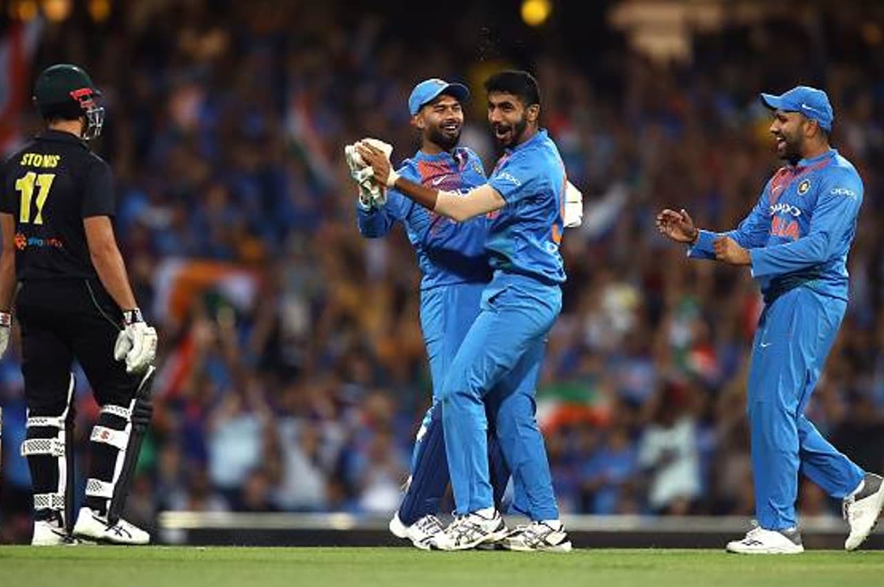 IND vs AUS T20I:  टीम में बुमराह की वापसी पक्की, इस गेंदबाज को दिखाया जाएगा बाहर का रास्ता!
