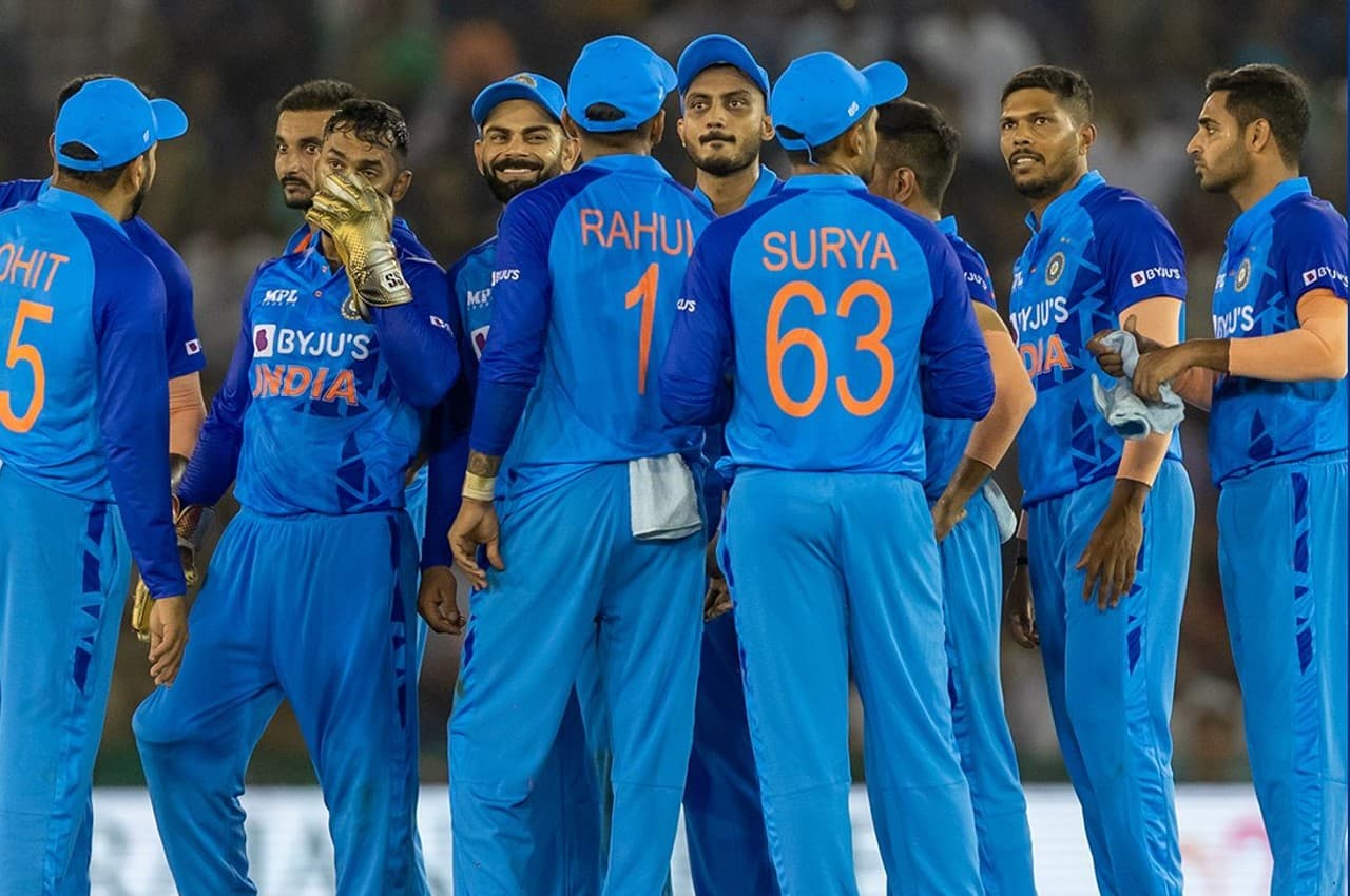 India vs Australia 3rd T20I: टीम इंडिया ने टॉस जीतकर चुनी गेंदबाजी, पंत बाहर, इस दिग्गज की हुई वापसी